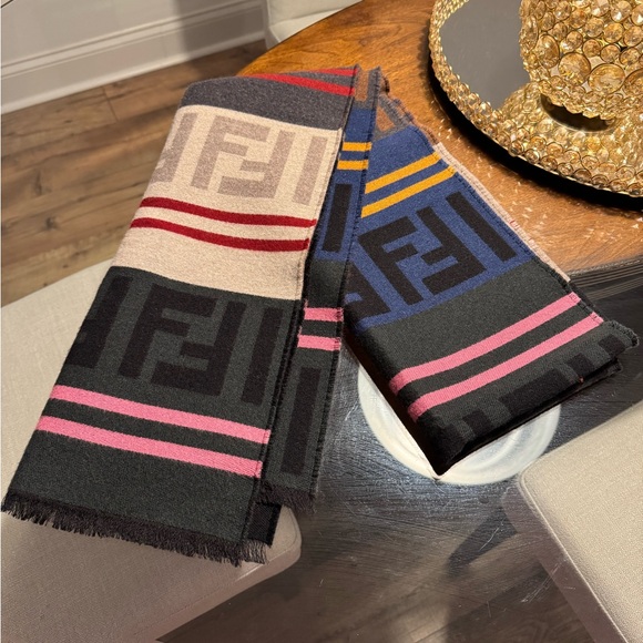 Fendi Multicolor Scarf - Picture 6 of 13